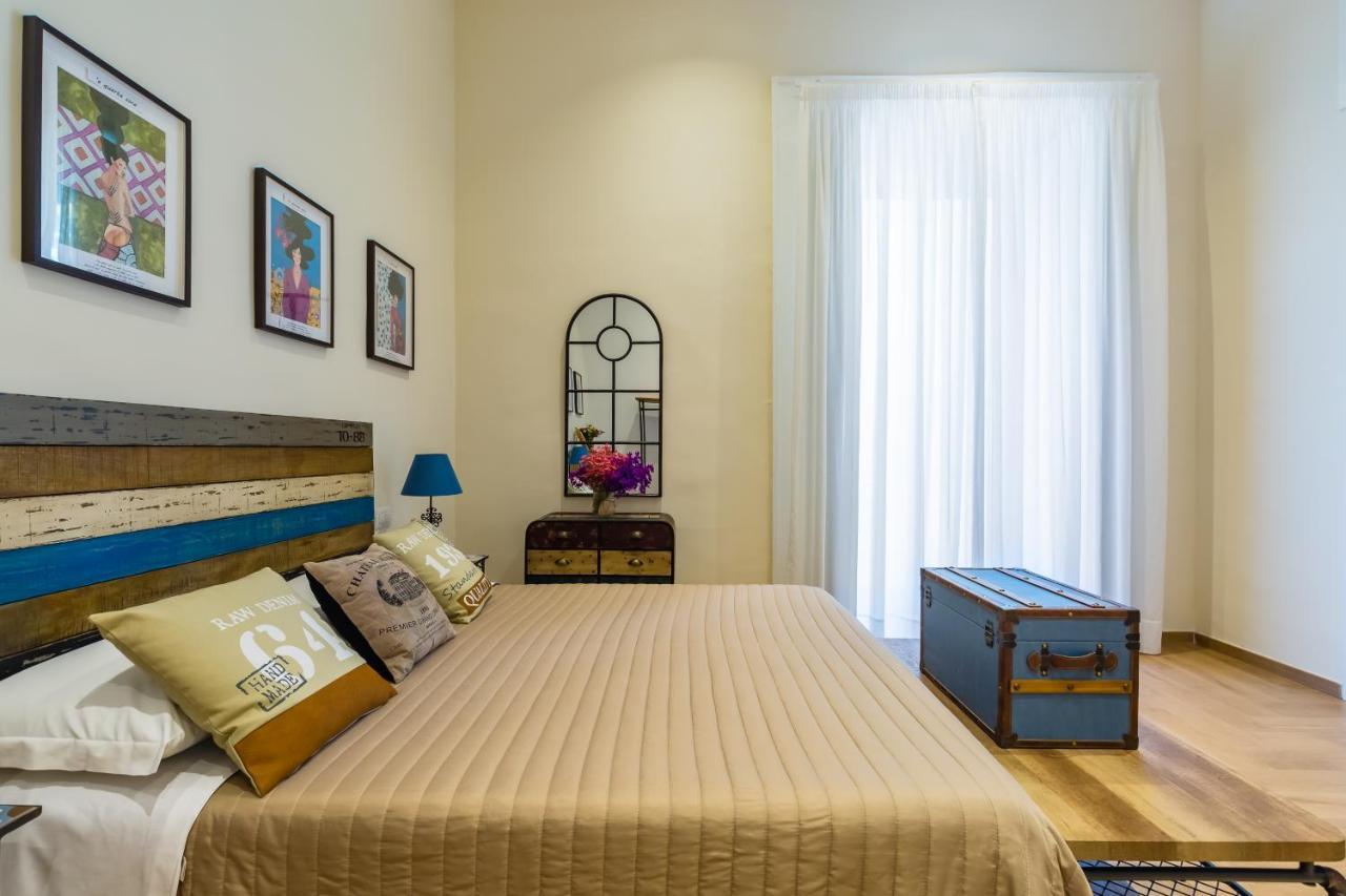 La Gatta Cenerentola Rooms Napoli Eksteriør bilde