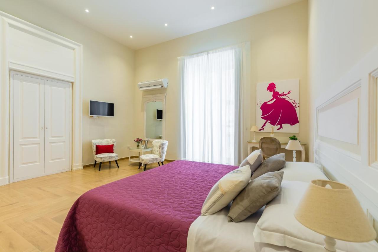 La Gatta Cenerentola Rooms Napoli Eksteriør bilde