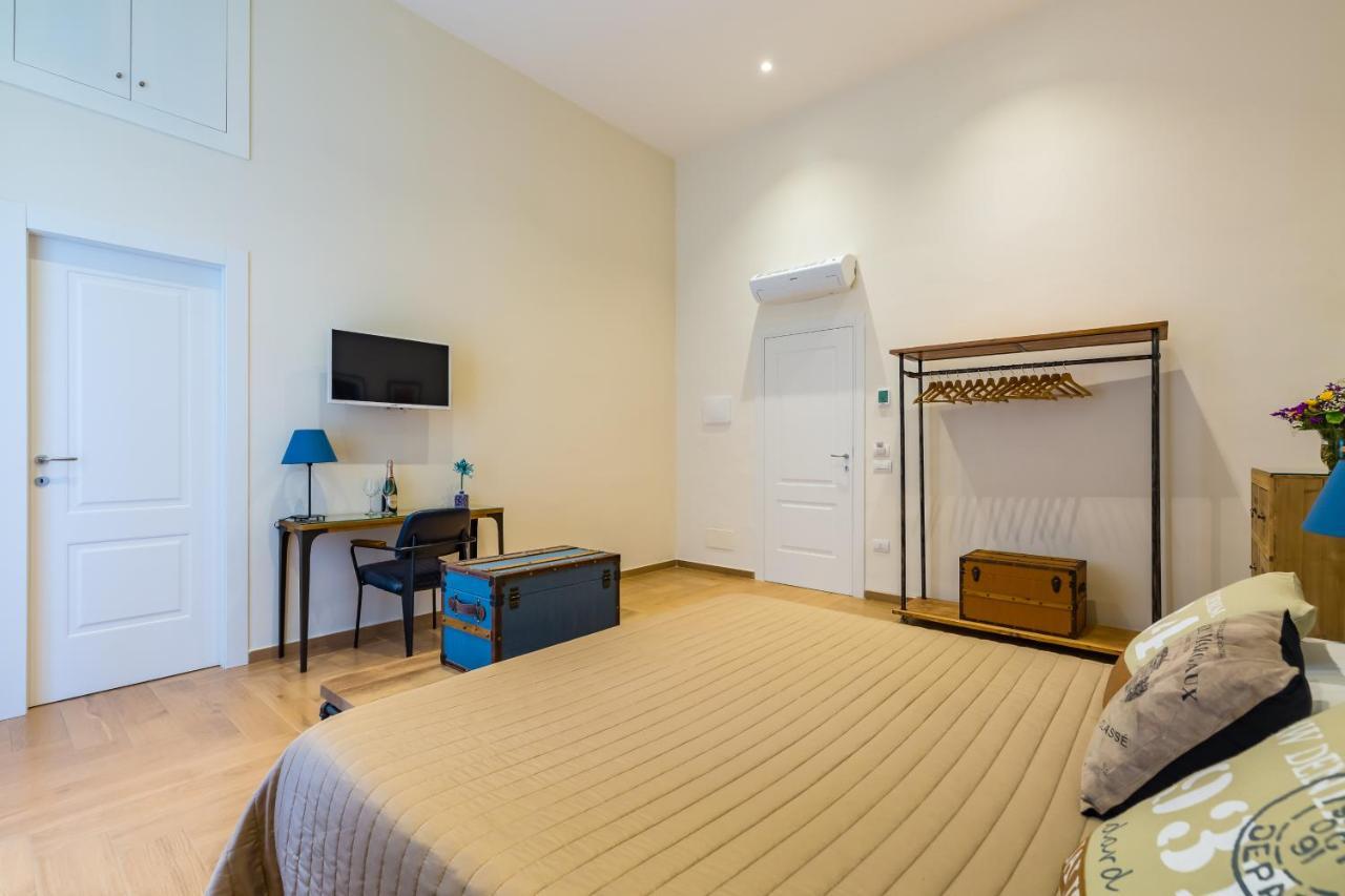 La Gatta Cenerentola Rooms Napoli Eksteriør bilde