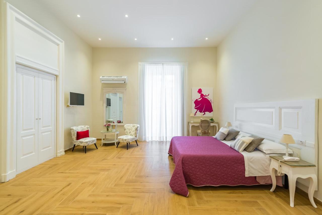 La Gatta Cenerentola Rooms Napoli Eksteriør bilde
