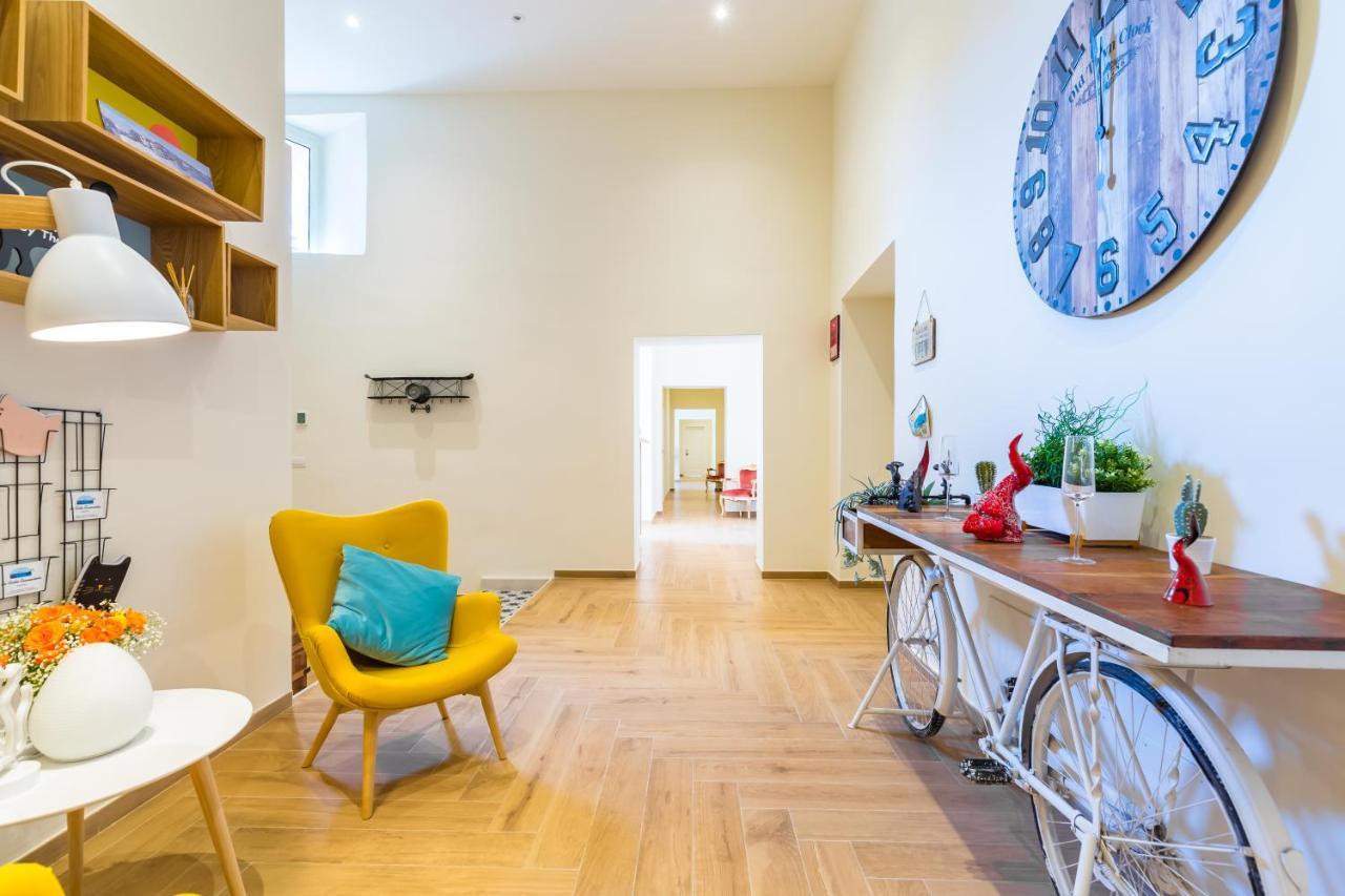 La Gatta Cenerentola Rooms Napoli Eksteriør bilde