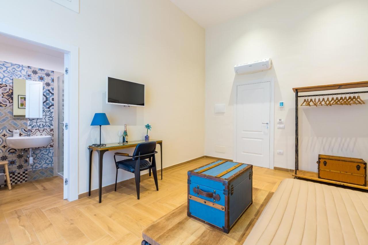 La Gatta Cenerentola Rooms Napoli Eksteriør bilde