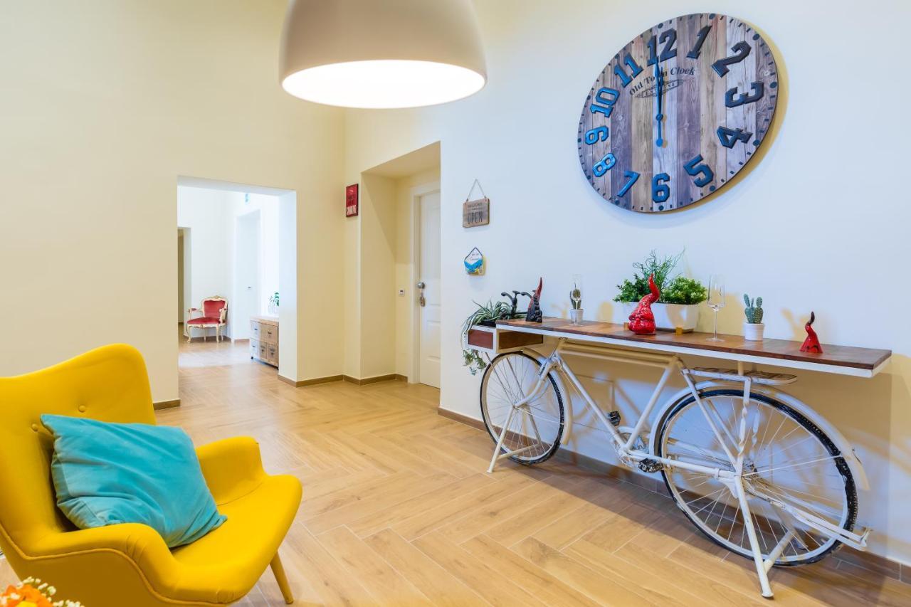 La Gatta Cenerentola Rooms Napoli Eksteriør bilde