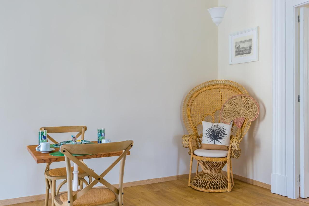 La Gatta Cenerentola Rooms Napoli Eksteriør bilde
