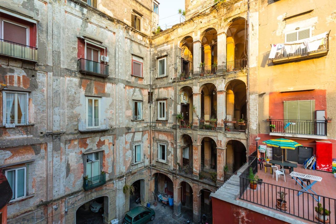 La Gatta Cenerentola Rooms Napoli Eksteriør bilde